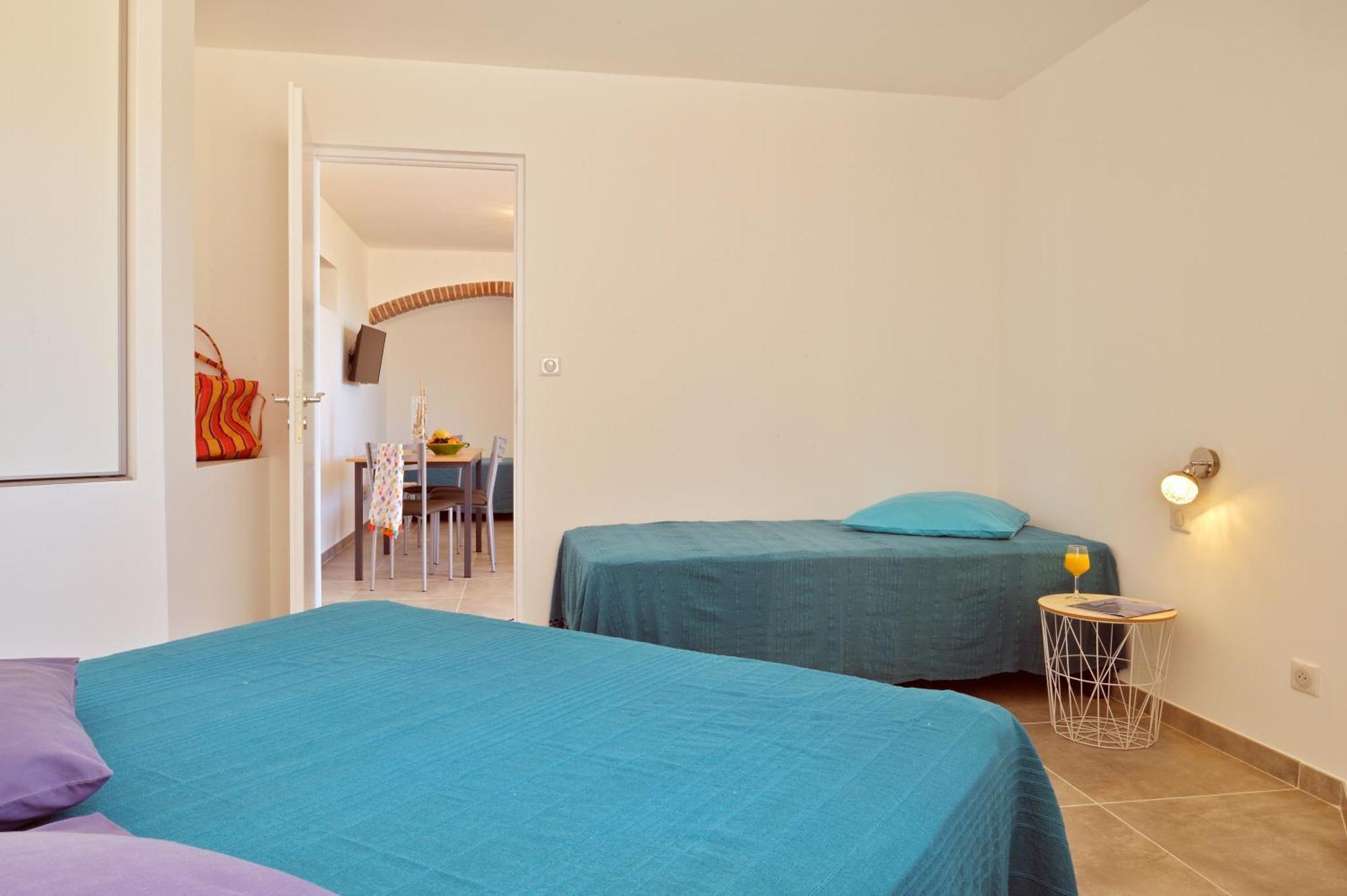 Residence Roc E Mare Tiuccia Exteriér fotografie