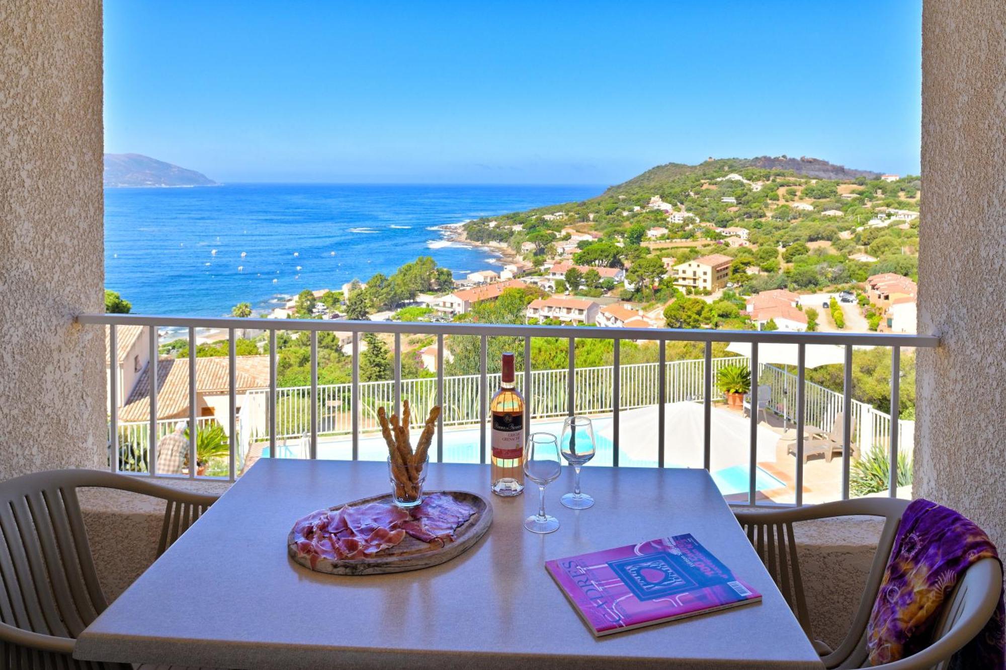 Residence Roc E Mare Tiuccia Pokoj fotografie